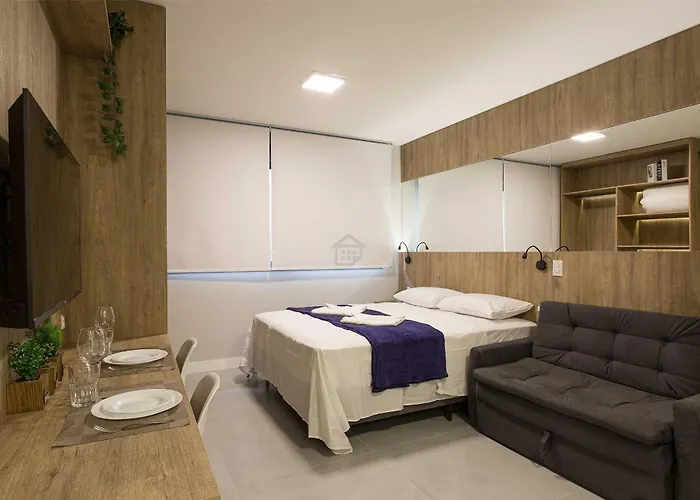 Apartamento Completo Localizado Em Um Dos Melhores Bairros De Porto Alegre.
